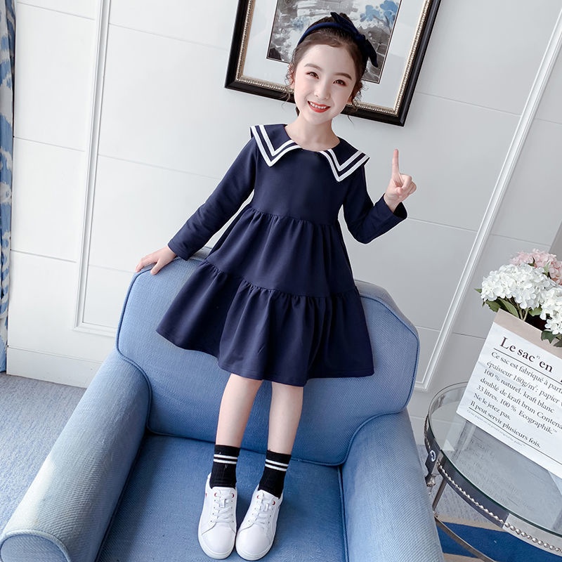 Đầm dài tay thời trang xinh xắn dành cho bé