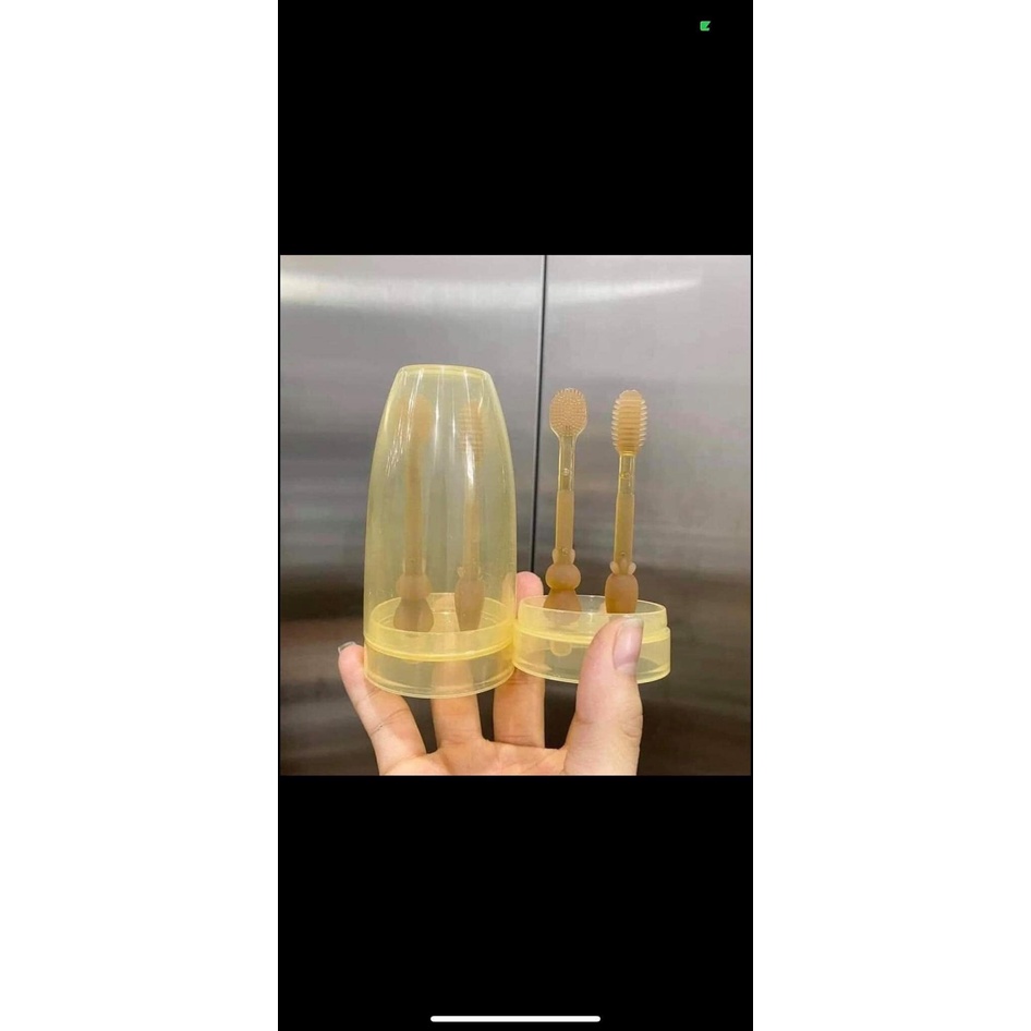 Set bàn chải tưa lưỡi silicon, kèm cốc cho bé
