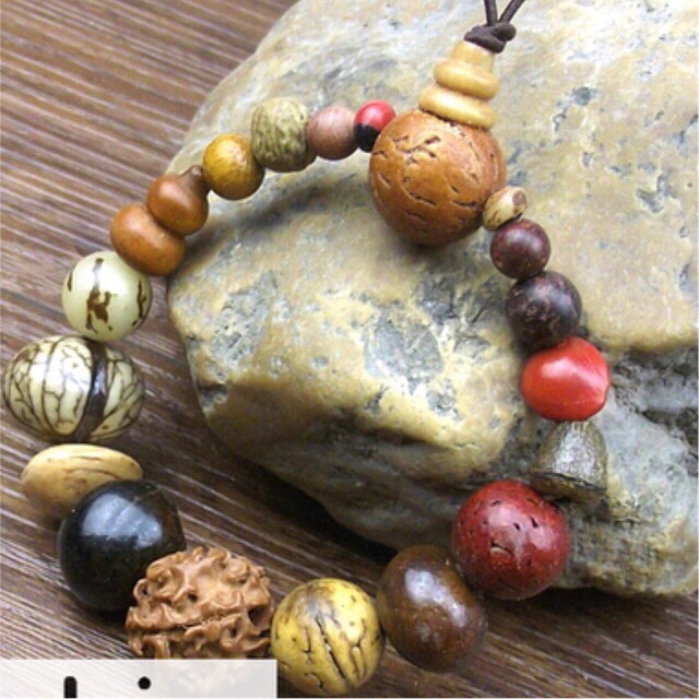 Vòng tay hạt bồ đề bình an và may mắn