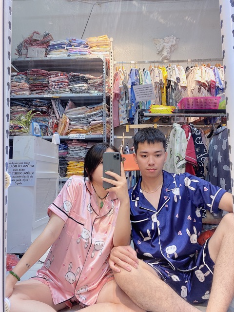 PIJAMA LỤA CHO NAM VÀ NỮ CÓ BÁN LẺ giao ngẫu nhiên