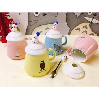 Li uống nước người tuyết xinh xắn