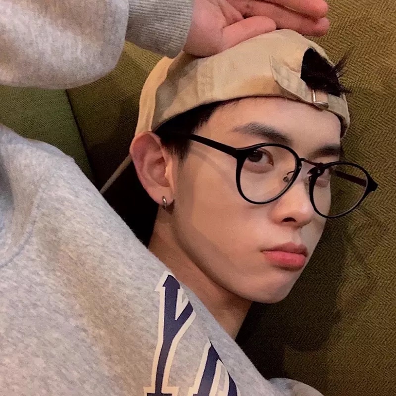 Kính cận tròn bầu hai chấm Gaigarden thời trang cao cấp