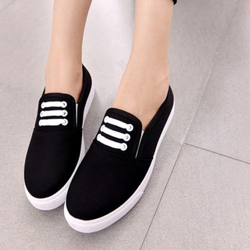 Giày slip on 3 dây màu đen Koin VV154