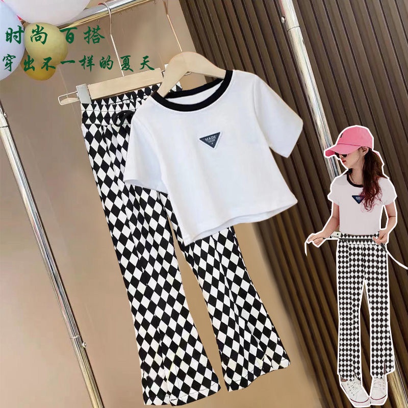 Set Áo Thun Tay Ngắn Dáng Rộng Và Quần Dài Ống Loe Họa Tiết Kẻ Ô Vuông Thời Trang Mùa Hè Mới 2022