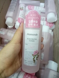 Nước hoa hồng mamonde