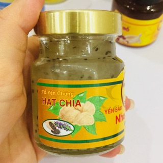 Tổ yến chưng hạt chia