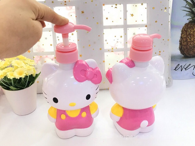 Bình chiết dầu gội, sữa tắm Hello Kitty