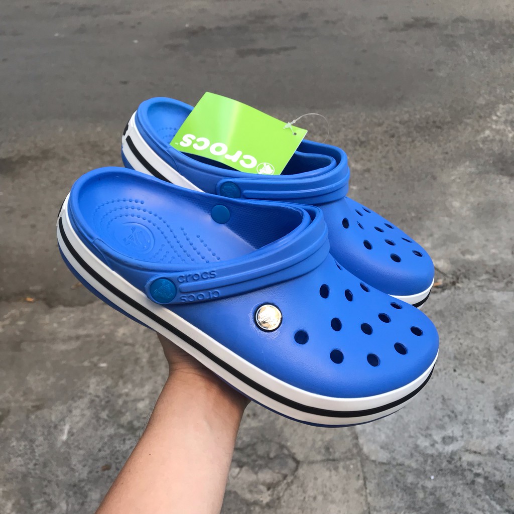 Dép Sục Cá Sấu Nam Nữ Thời Trang Tặng 6 Jibbizt + Hộp | BigBuy360 - bigbuy360.vn