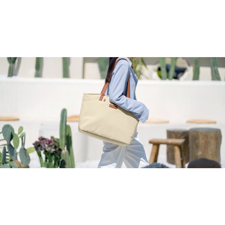 Túi Xách TOMTOC TOTE HANDBAG For MACBOOK 16″ A53 - Hàng Chính Hãng