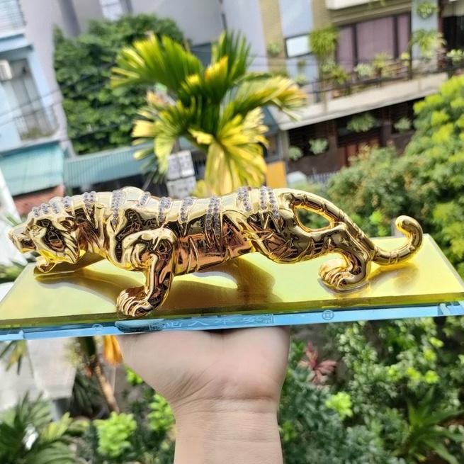 Tượng Hổ vằn đính đá phong thủy trang trí Taplo Xe hơi, Ô tô - chúa sơn lâm