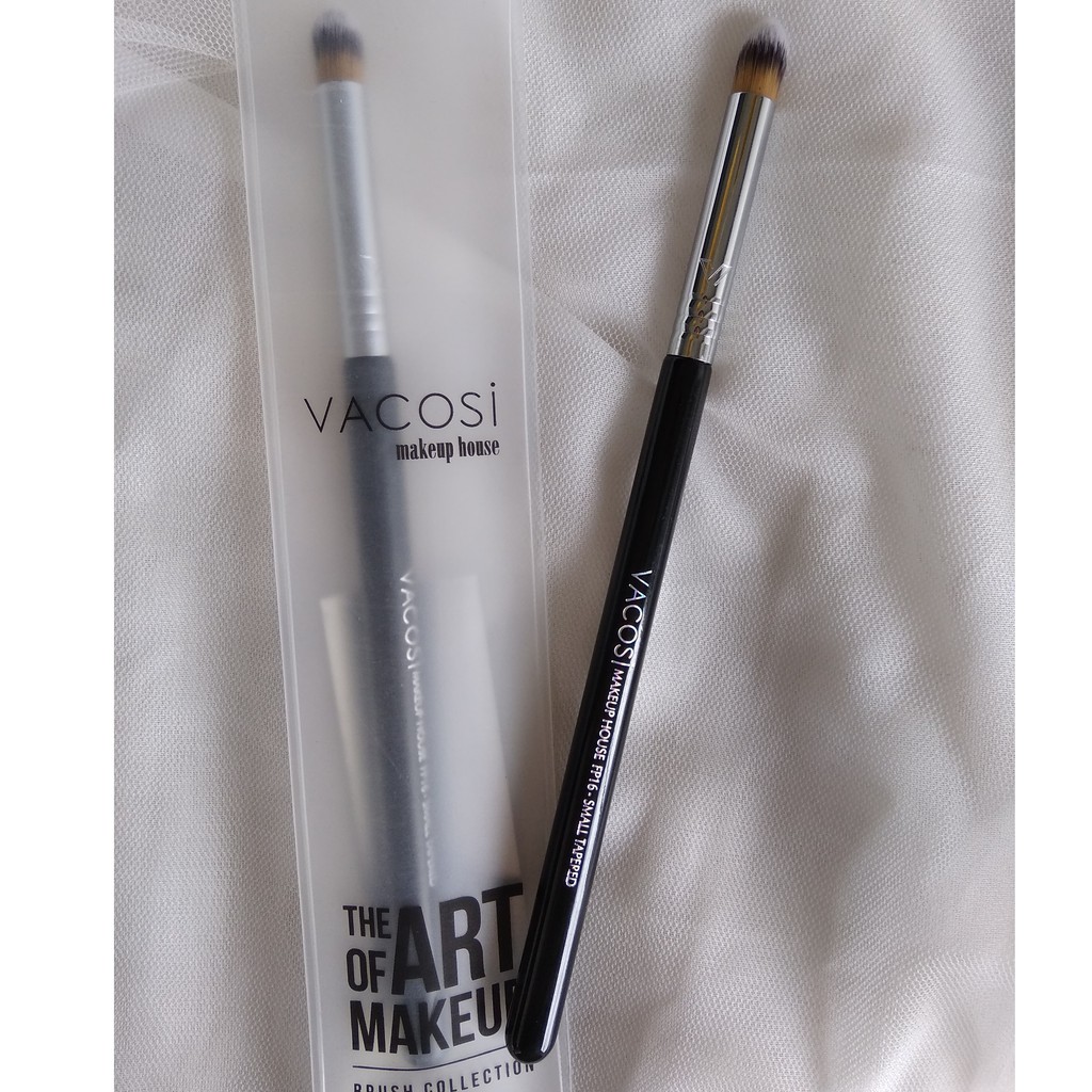 Cọ nhấn khóe mắt Vacosi Small Tapered Pro FP16