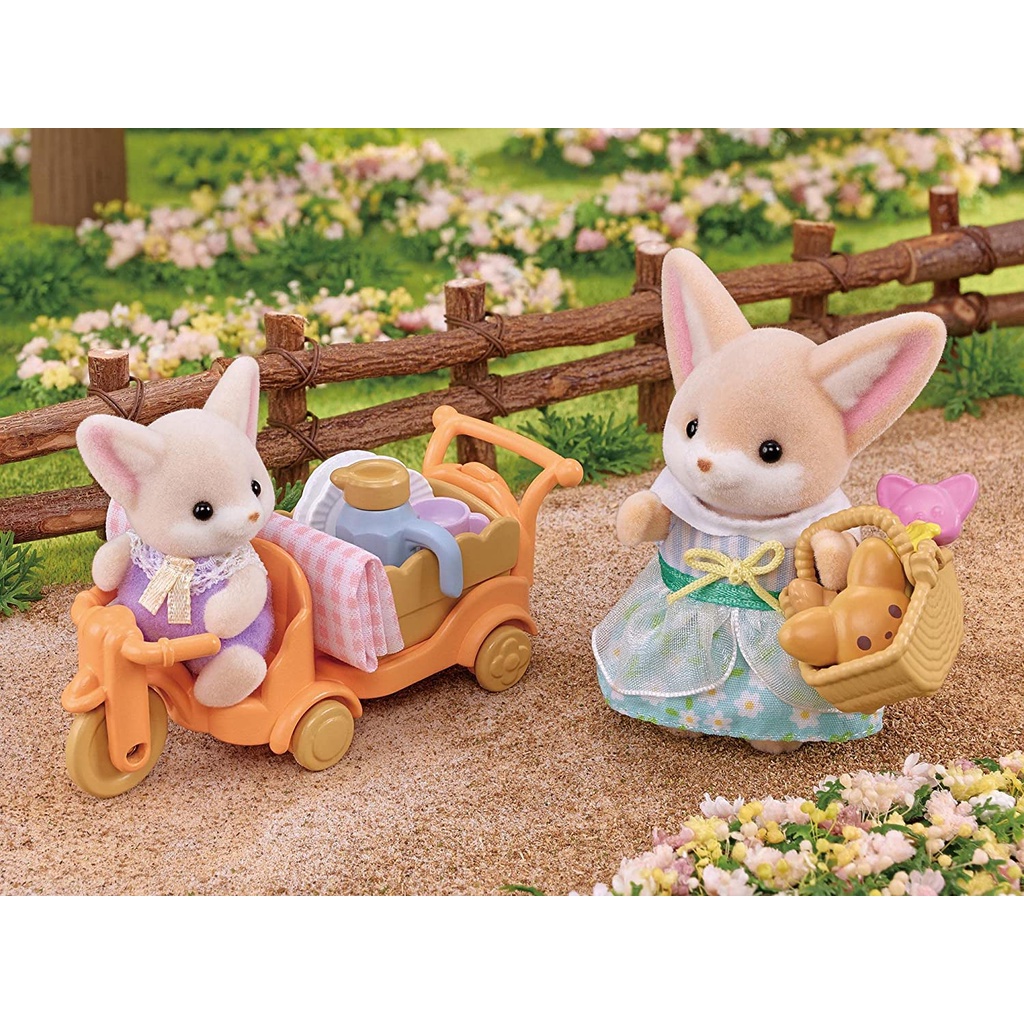 Đồ Chơi Sylvanian Families Picnic Ngoài Trời Cùng 2 Chị Em Cáo Sa Mạc Saharah Fennec Fox Picnic Set