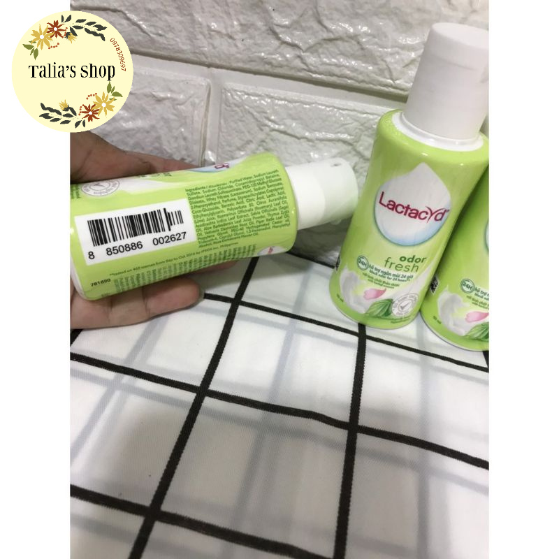 (60ml) Dung dịch vệ sinh phụ nữ Lactacyd lá trầu không