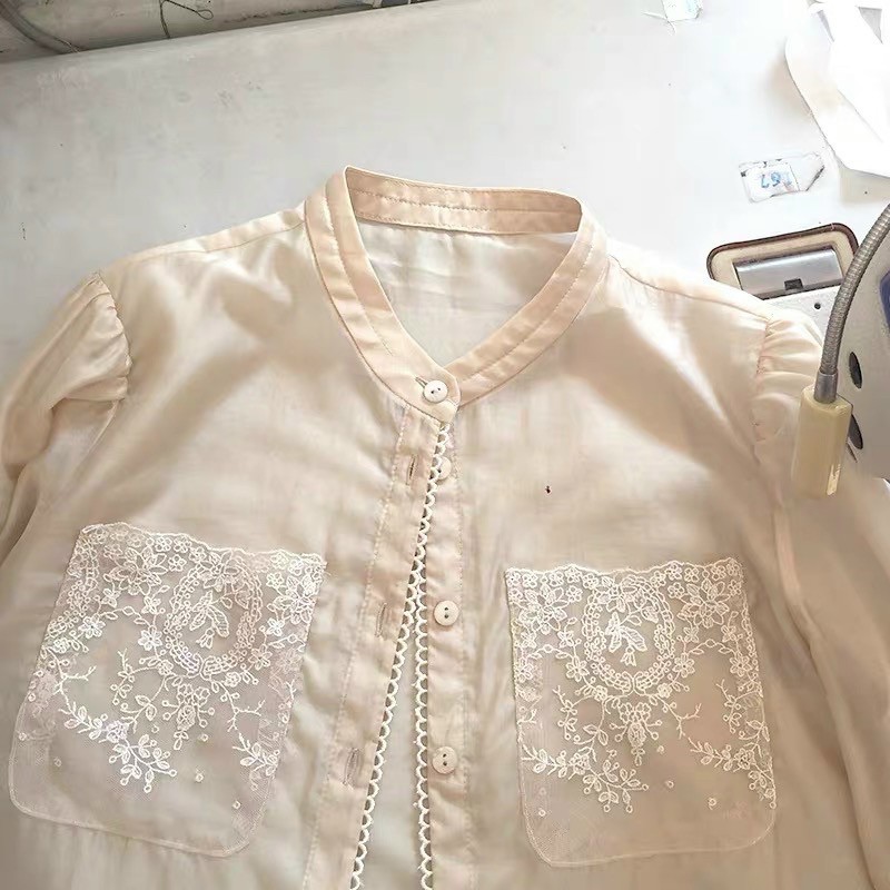 Áo sơ mi phối ren tay dài qccc