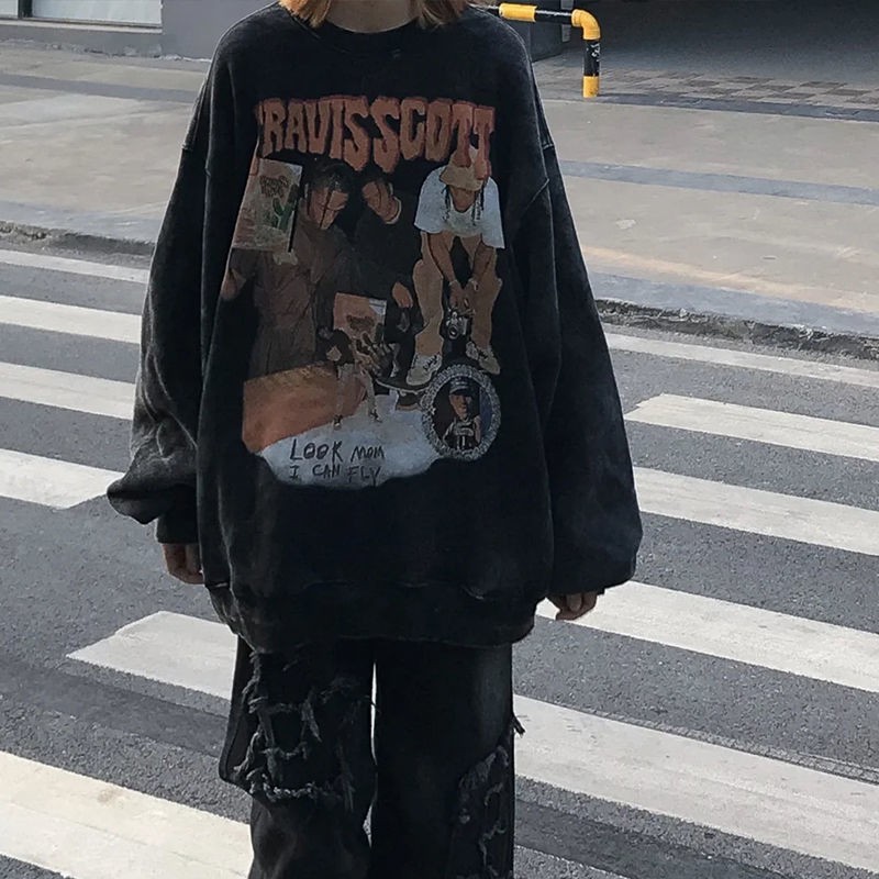 Áo sweater tay dài cổ tròn dáng rộng in hình nhân vật phong cách thu đông sành điệu cho nữ