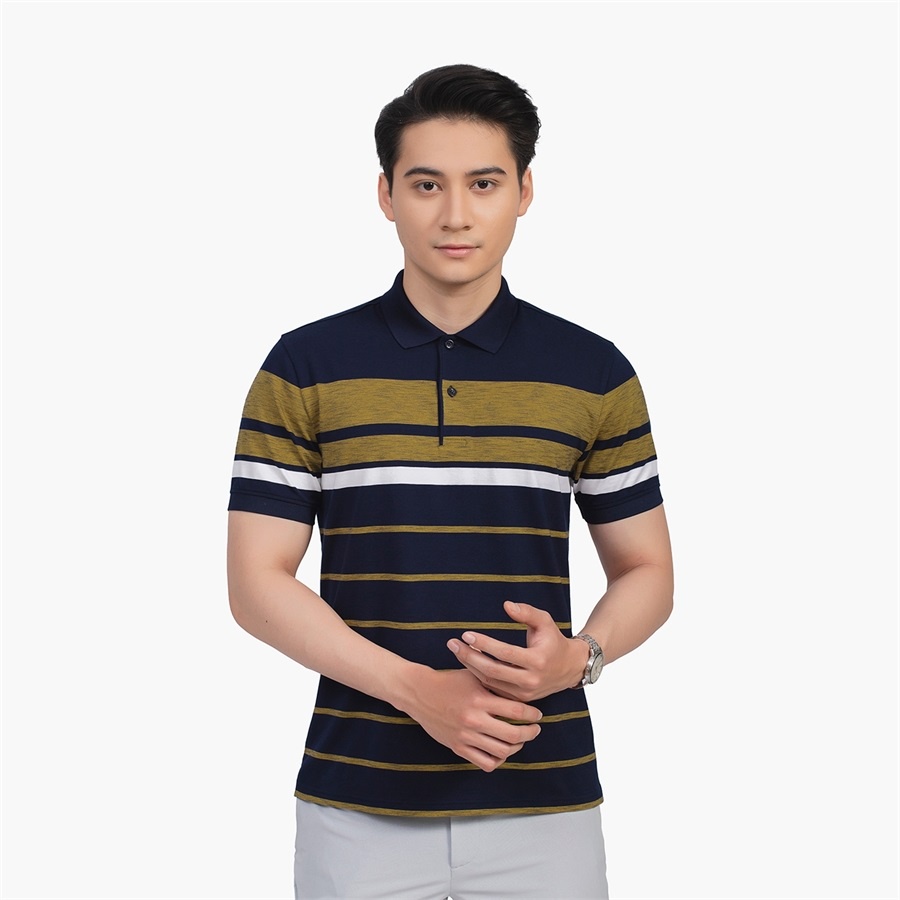 Áo thun polo nam Aristino APS001S2 phông ngắn tay có cổ bẻ dáng suông màu xanh rêu kẻ ngang vải cotton cao cấp mềm mát