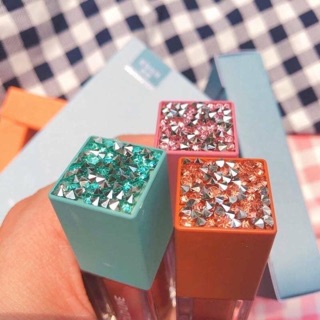 Son kem lì holdlive star charm