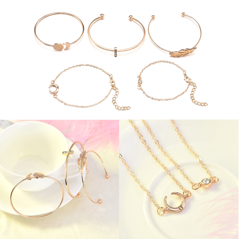 Bộ 5 vòng đeo tay mạ vàng kiểu dáng tinh tế dành cho bạn nữ