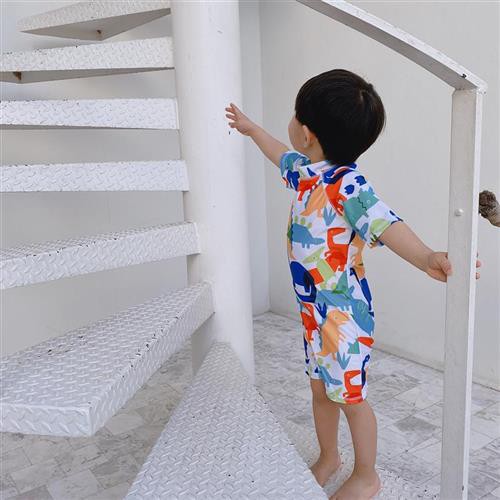 Bộ bơi đồ bơi liền khủng long nhiều màu cho bé trai 8- 25kg