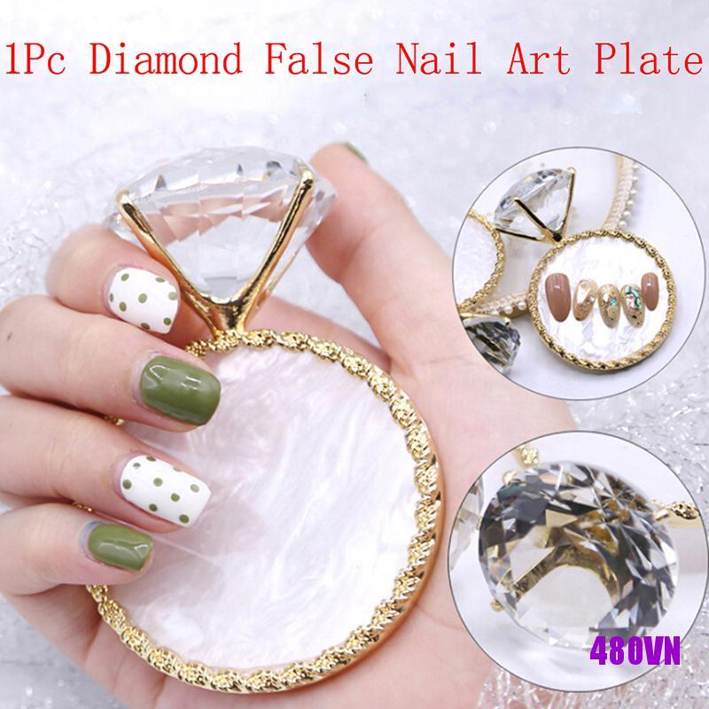 1 Giá Đỡ Lọ Sơn Móng Tay Giả Kim Cương
