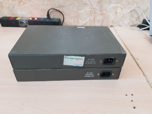 Bộ chia mạng-16-port Ethernet Switch D-Link DES-1016D