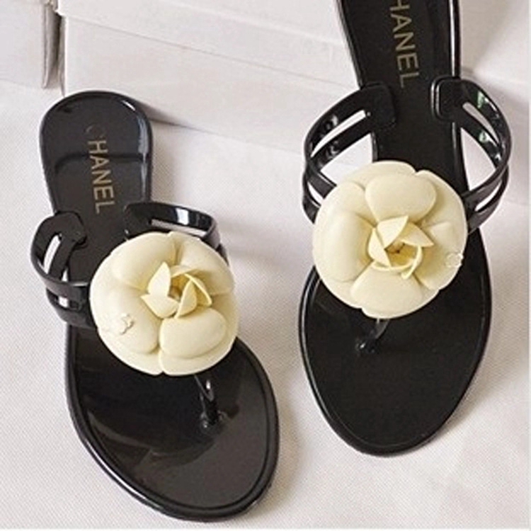 Dép nhựa đính hoa dễ thương xinh xắn dành cho nữ