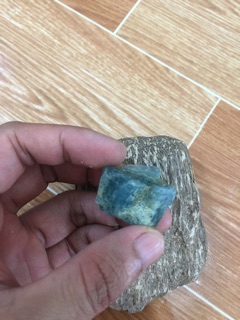 Aquamarin tự nhiên