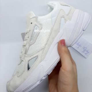 Giày sneaker Facol màu trắng
