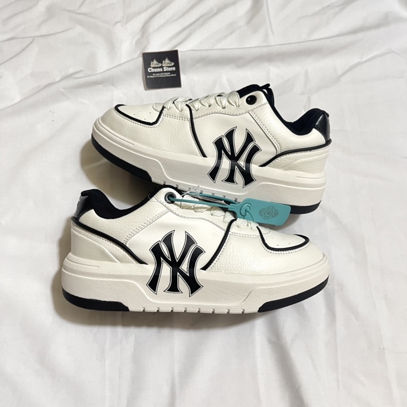 giày MLB liner NY chunky ofwhite đế cao trắng đen cao cấp, giày MC QUEEN NY trắng kẻ đen mới