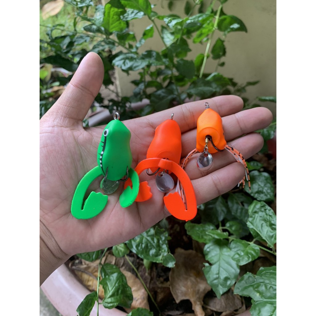 Mồi Câu Lure Frog KaKa , nặng 7gr , dài 3.5cm , gia công mô phỏng như thật , ( có đuôi và chân ) ( đồ câu coye )