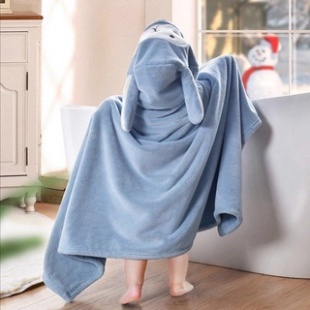 Áo choàng tắm cho bé có mũ vải bông san hô - Khăn tắm, khăn choàng nhiều mẫu dễ thương