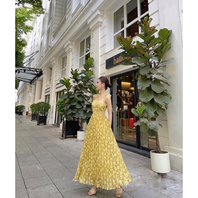 Váy hai dây dập ly