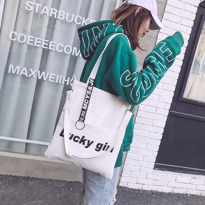 TÚI TOTE VẢI ĐEO CHÉO LUCKY GIRLS