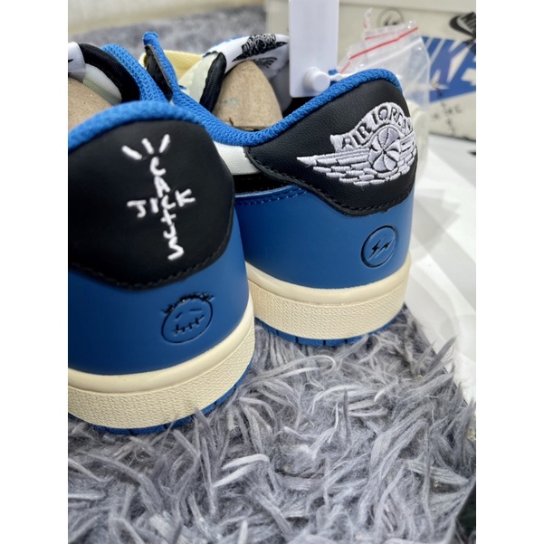 Giầy Thể Thao Tracvis Scott Fragment Design Xanh Trắng Low Best | Đế Khâu -Mông Tròn)