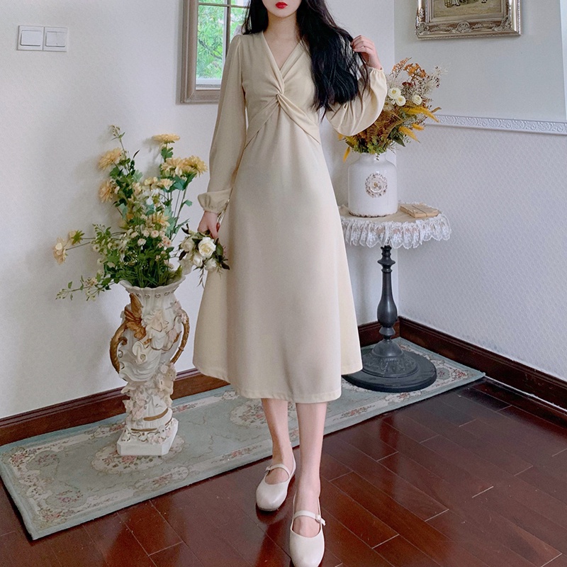 Đầm PERTY tay dài phồng cổ chữ V dáng vừa vặn thời trang Hàn Quốc quyến rũ