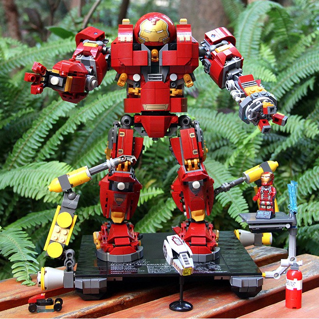 Đồ chơi lego, lego Hulkbuster người sắt iron man, đồ chơi lego avenger chất liệu nhựa ABS an toàn