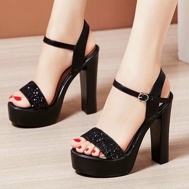 GIÀY SANDAL QUI NGANG KIM TUYẾN