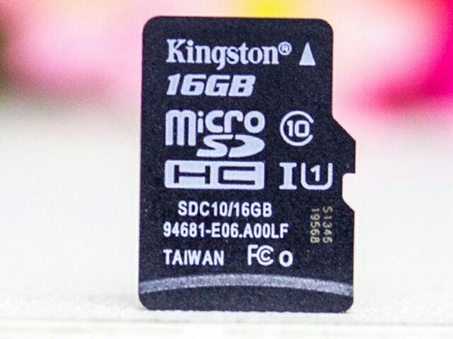 Thẻ nhớ 16Gb class 10