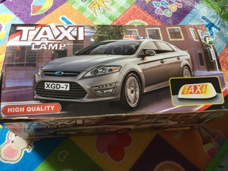 Mào Taxi nam châm đèn