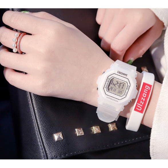 ĐỒNG HỒ THỂ THAO NỮ SHHORS VUÔNG DÂY TRONG SUỐT D337 PHONG CÁCH HÀN QUỐC | BigBuy360 - bigbuy360.vn