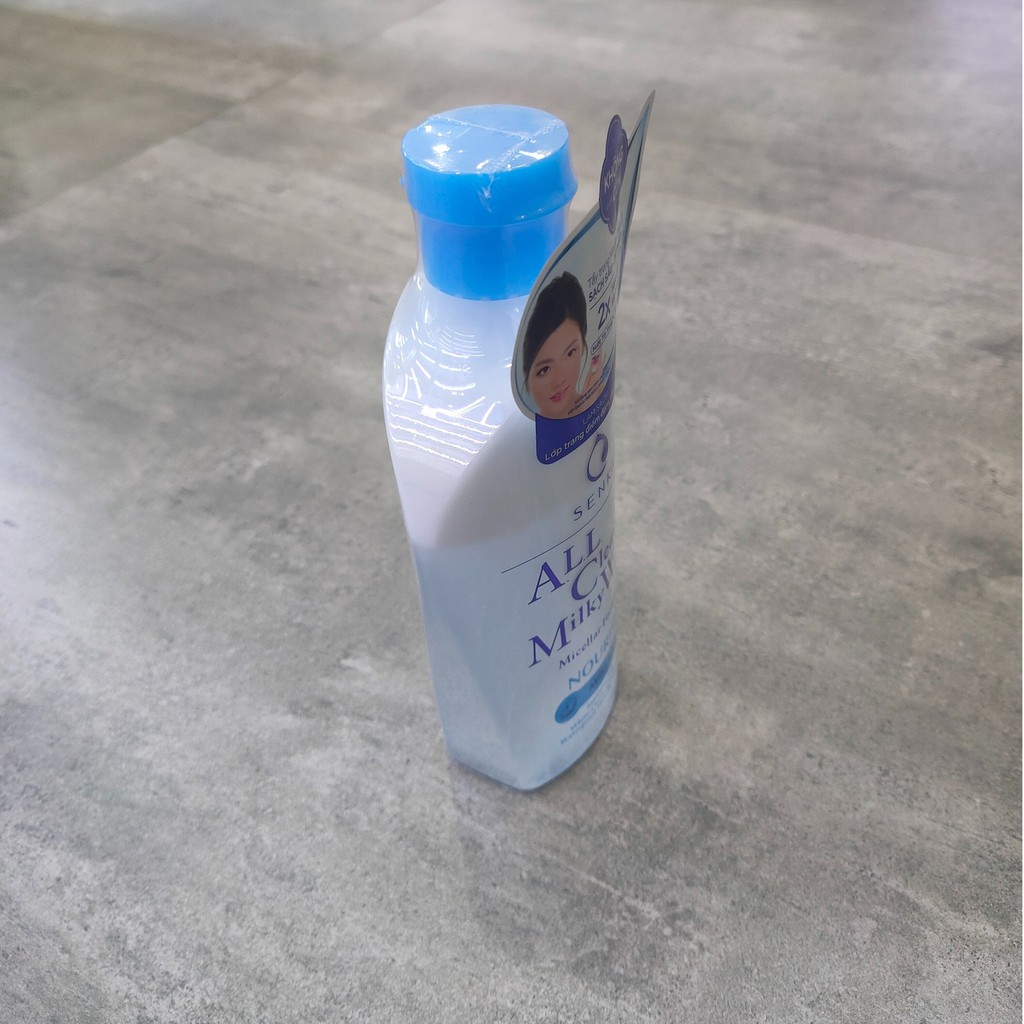 Nước Sữa Tẩy Trang Senka 2 Lớp All Clear Milky Water 230ml