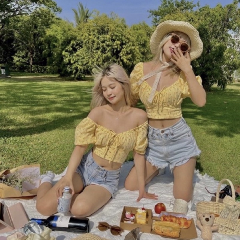Áo Croptop Kiểu Hoa Nhí Dây Nơ Cúp Ngực Mặc 2 Kiểu Trễ Vai Tay Ngắn Bồng Bo Thun Lưng Co Giãn 351 FIORI STORE