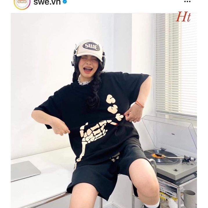 Áo phông bàn tay xương HT12