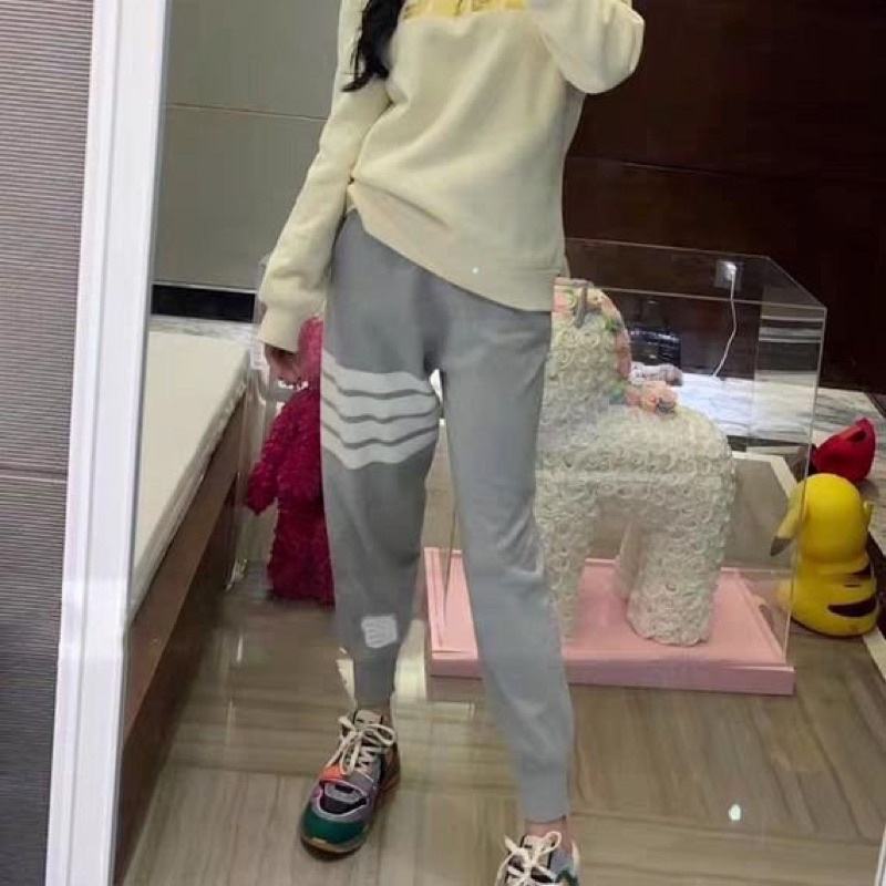 Quần thể thao tb