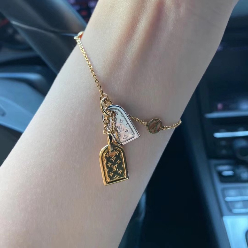 Ready Stock double-brand bracelet features elegant retro fashion jewelry