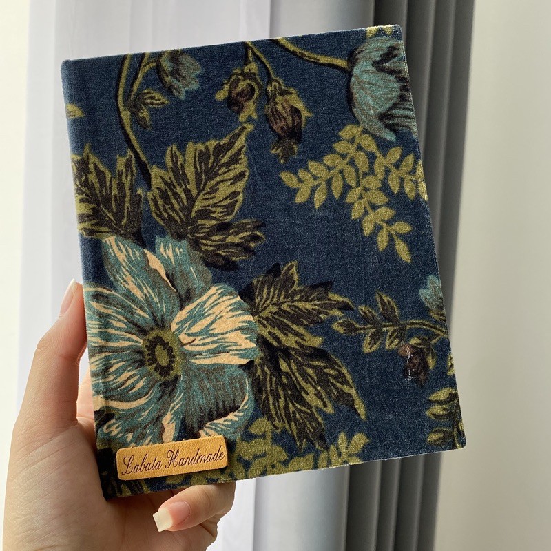SỔ LABATA HANDMADE - VẢI LỤA HOA NỀN XANH