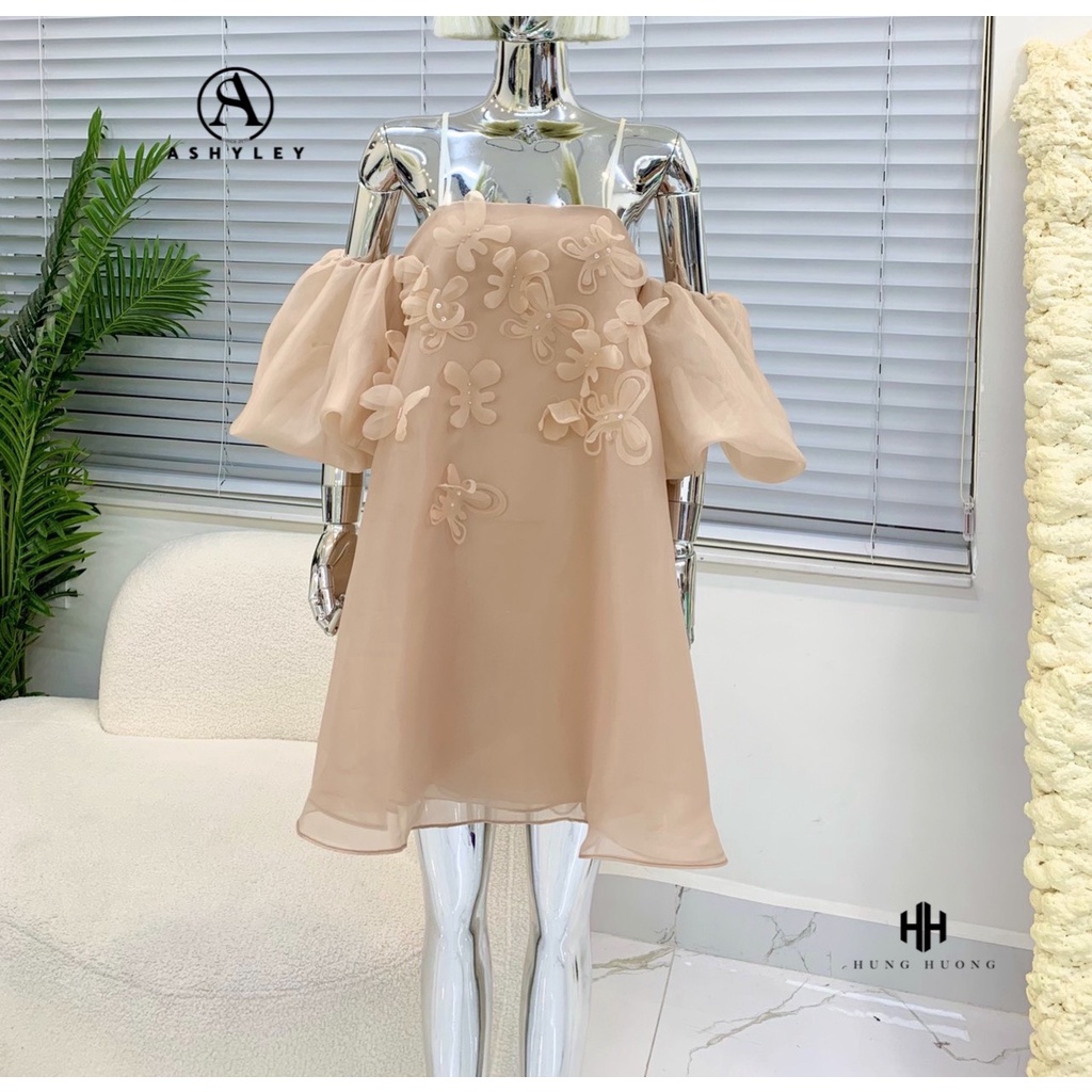 VÁY TƠ ORGANZA BỆT VAI TAY BỒNG ĐÍNH HOA NGỰC