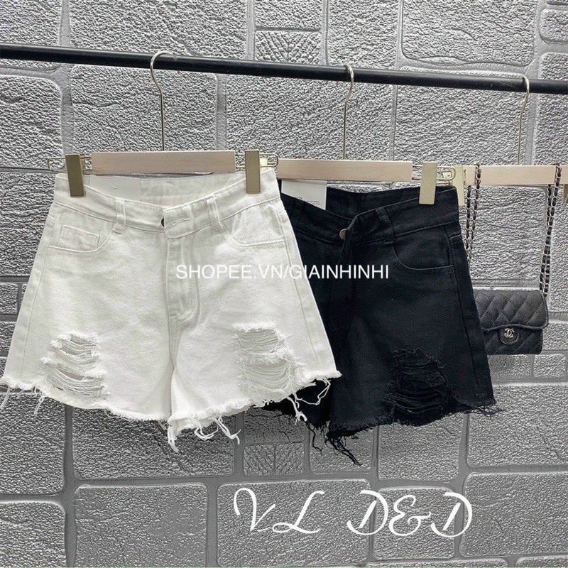 Quần đùi nữ, quần nữ kiểu phối cúc 2 màu trắng đen size S M L alohashop91