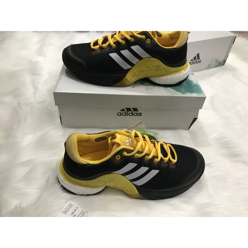 Giày Tennis Baricade Black/White AQ6295