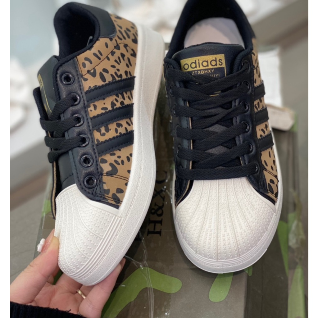 Giày Thể thao nữ 3 sọc đen mũi sò mẫu 007-1 - kachihouse